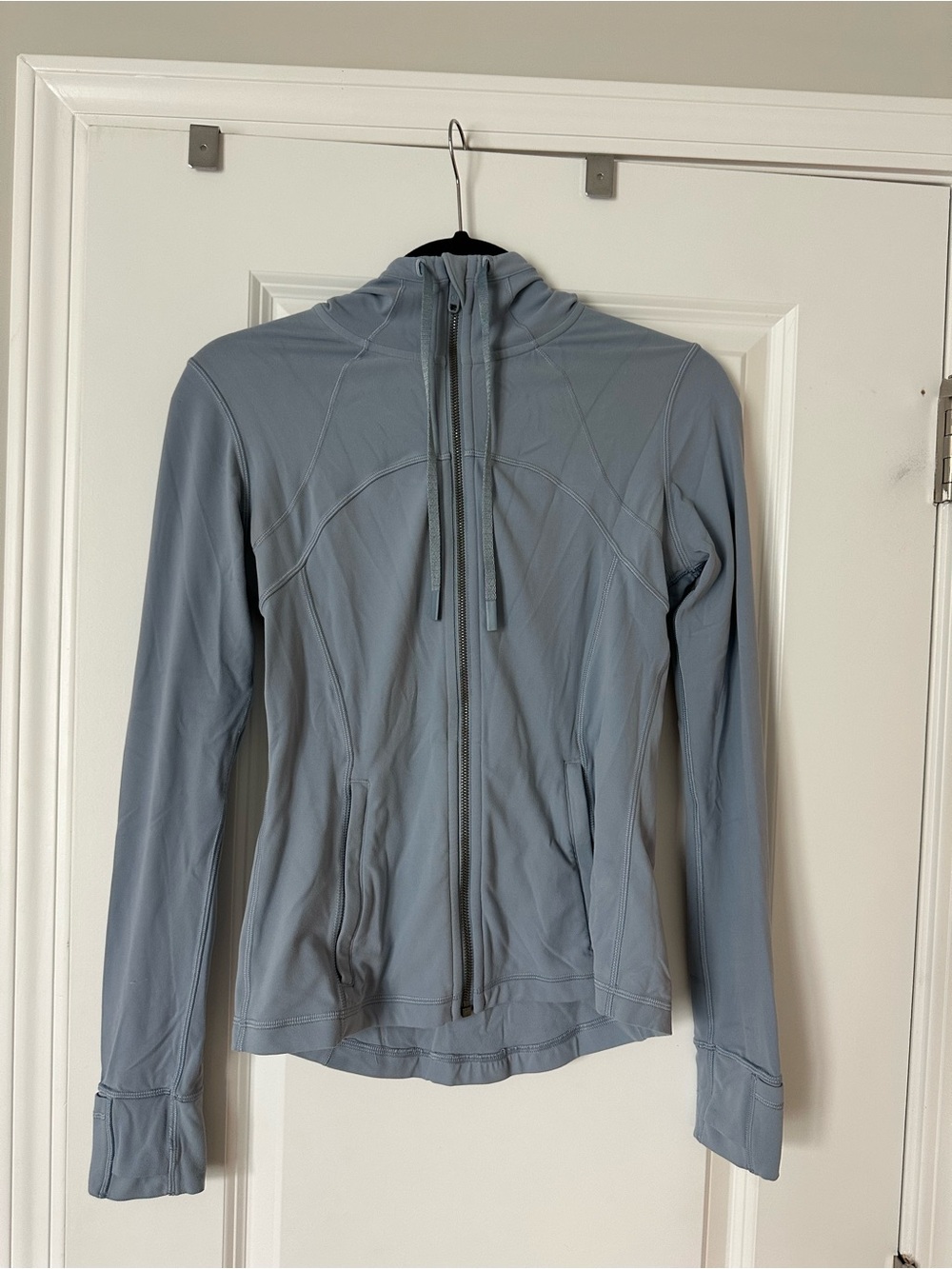 Lululemon Hooded Nulu Define Jacket the chambray blue size 6